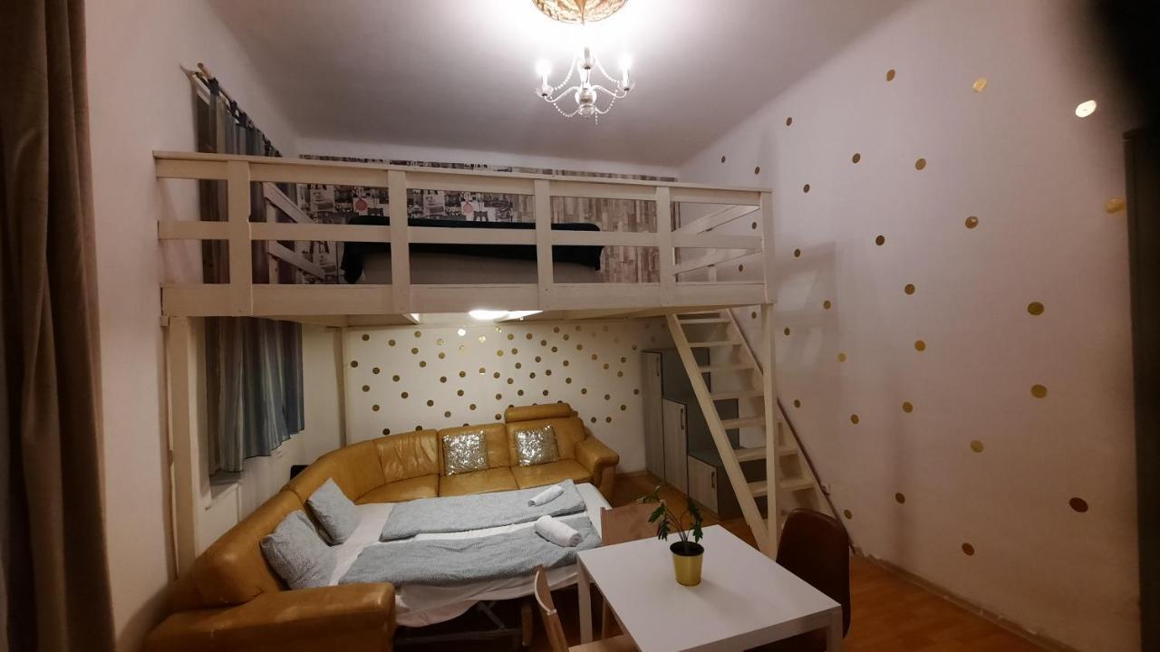 Lisa Apartment On The Famous Dohany Street Budapest Exterior foto